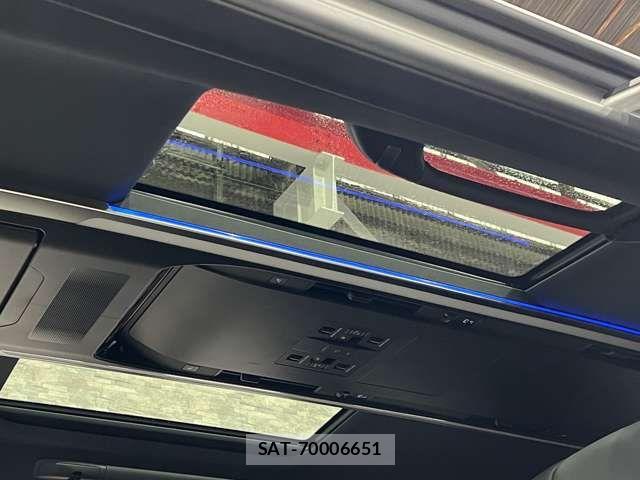 Toyota ALPHARD HYBRID 2023-08 8878557-7