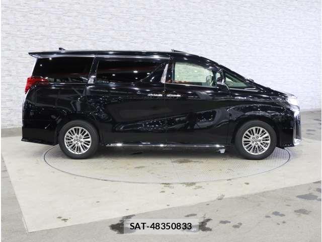 Toyota ALPHARD HYBRID 2020-05 8878572-13