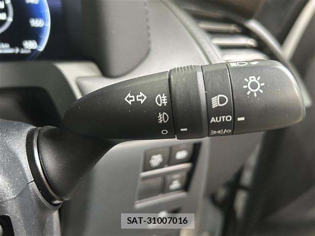 Toyota ALPHARD HYBRID 2024-04 8878556-27