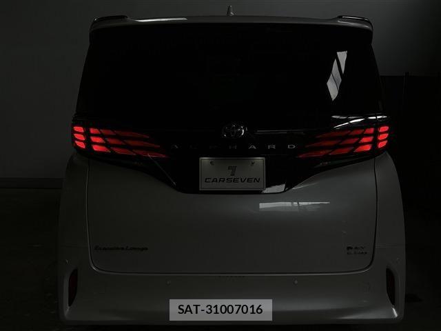 Toyota ALPHARD HYBRID 2024-04 8878556-6