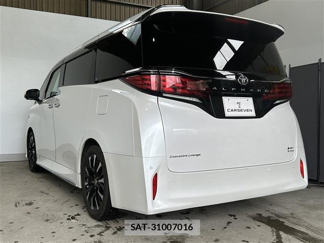 Toyota ALPHARD HYBRID 2024-04 8878556-7