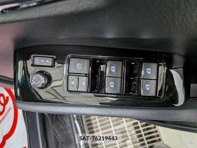 Toyota ALPHARD HYBRID 2020-11 8878563-29