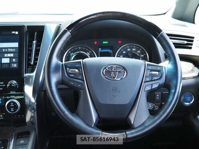 Toyota ALPHARD HYBRID 2022-04 8878558-18