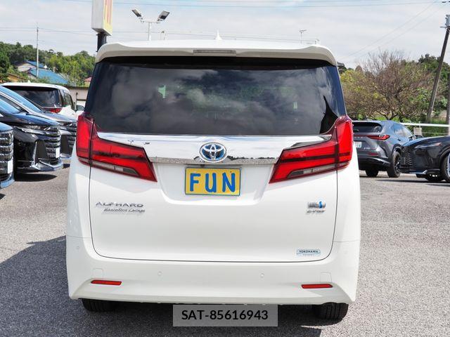 Toyota ALPHARD HYBRID 2022-04 8878558-6