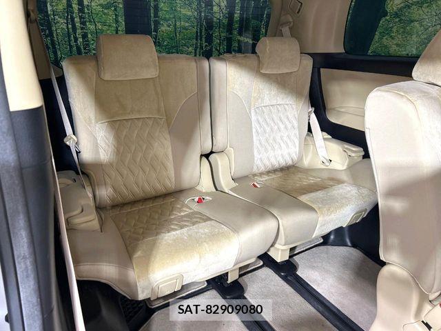 Toyota ALPHARD HYBRID 2018-07 8878573-9