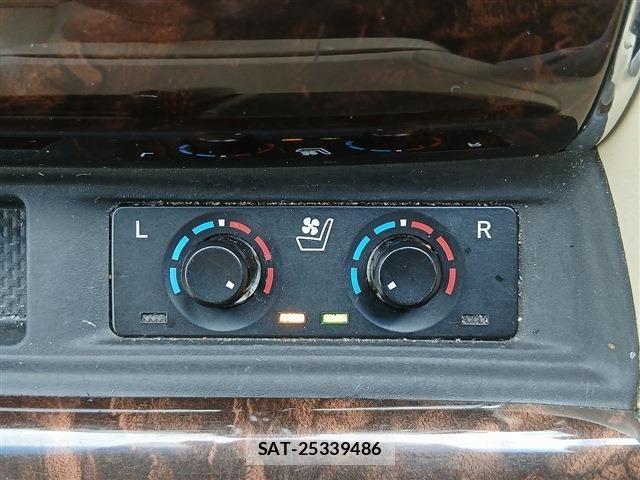 Toyota ALPHARD HYBRID 2018-12 8878576-5