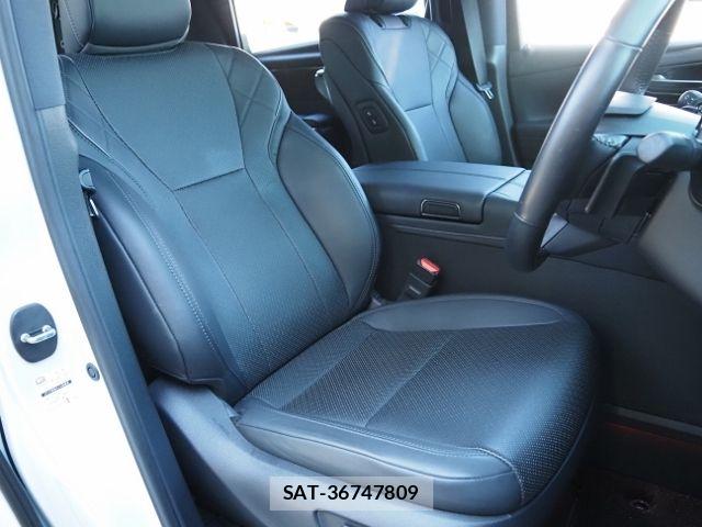 Toyota ALPHARD HYBRID 2024-01 8878555-12