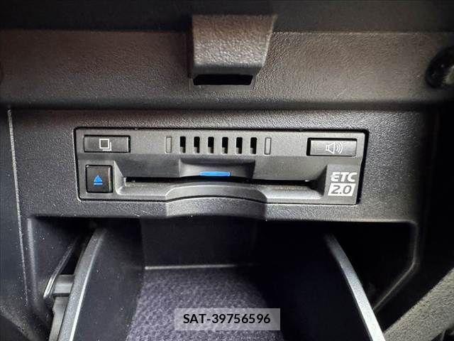 Toyota ALPHARD HYBRID 2019-05 8878562-28