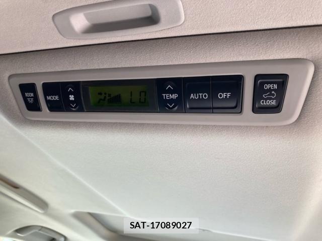 Toyota ALPHARD HYBRID 2012-03 8878579-22