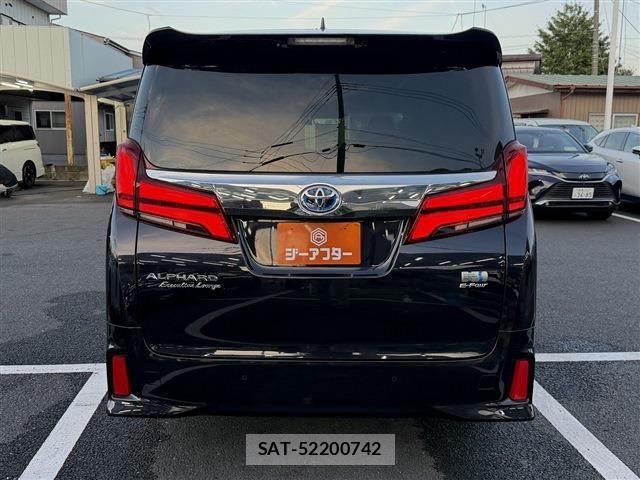Toyota ALPHARD HYBRID 2020-03 8878567-9