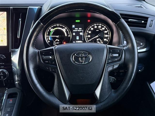 Toyota ALPHARD HYBRID 2020-03 8878567-16