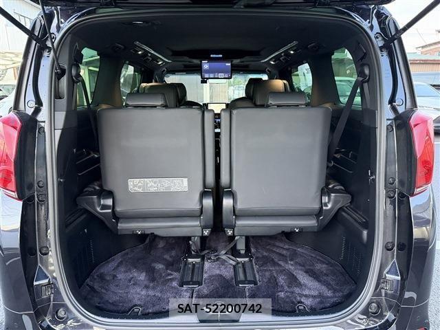 Toyota ALPHARD HYBRID 2020-03 8878567-18