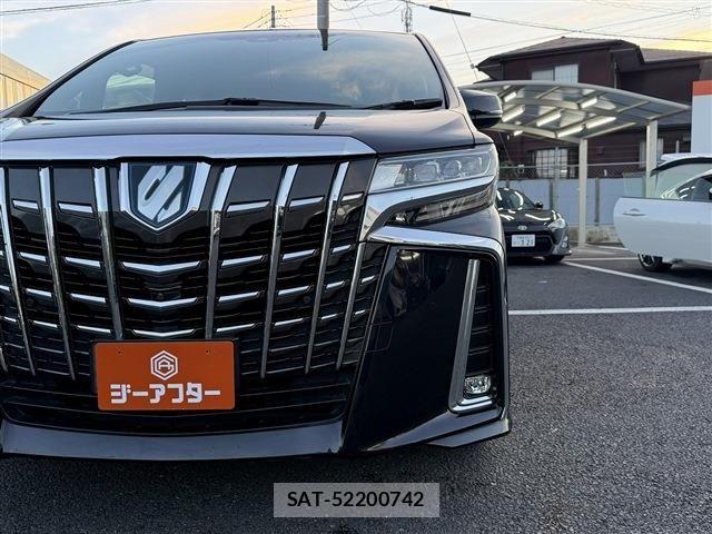 Toyota ALPHARD HYBRID 2020-03 8878567-24