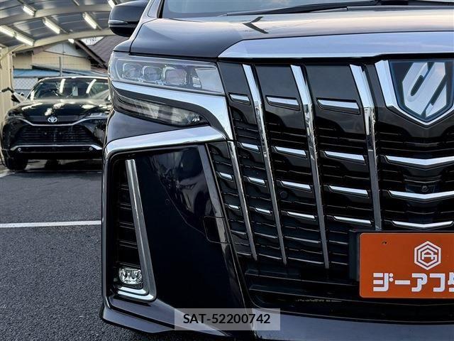 Toyota ALPHARD HYBRID 2020-03 8878567-26