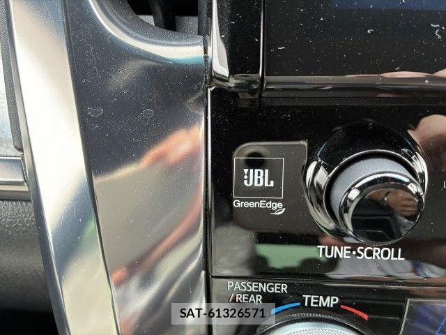 Toyota ALPHARD HYBRID 2019-05 8878560-12