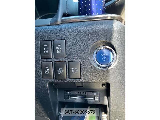 Toyota ALPHARD HYBRID 2018-01 8883255-18