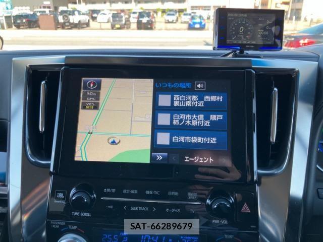 Toyota ALPHARD HYBRID 2018-01 8883255-24