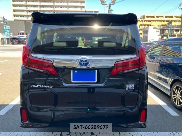 Toyota ALPHARD HYBRID 2018-01 8883255-5