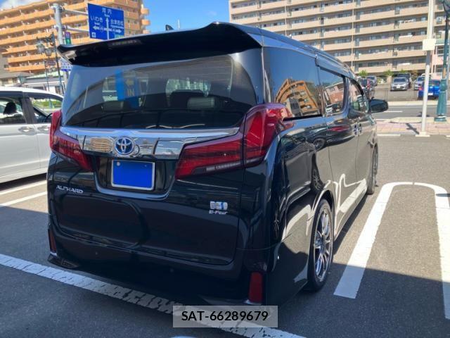 Toyota ALPHARD HYBRID 2018-01 8883255-7