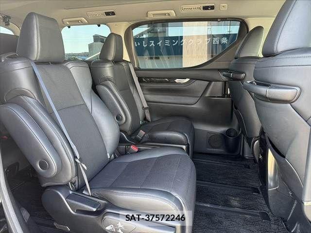 Toyota ALPHARD HYBRID 2018-11 8883256-18