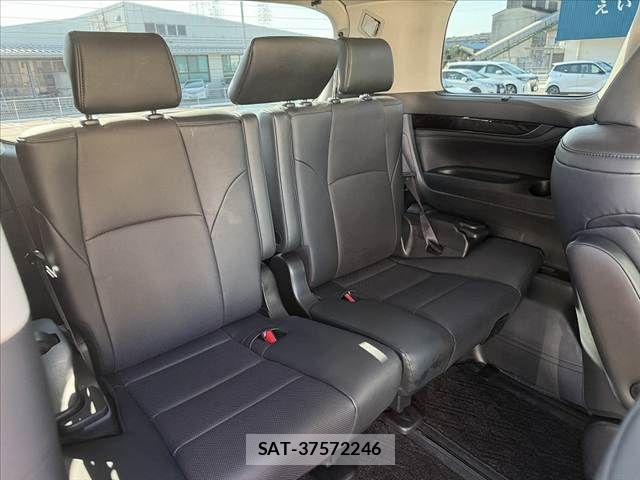 Toyota ALPHARD HYBRID 2018-11 8883256-19
