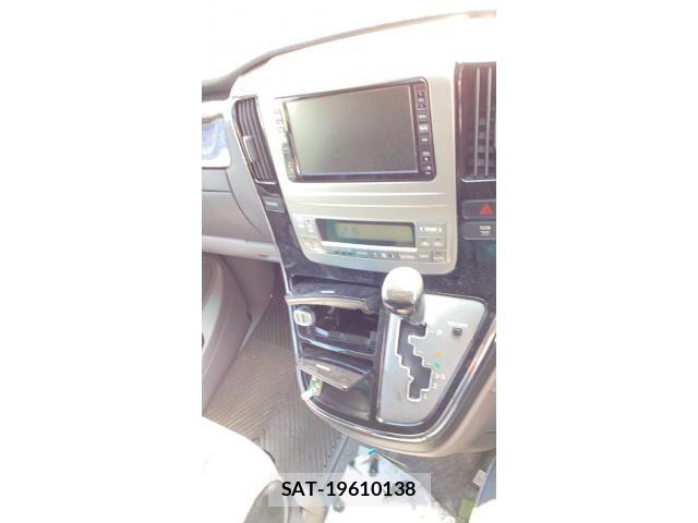 Toyota ALPHARD 2007-09 8878580-13