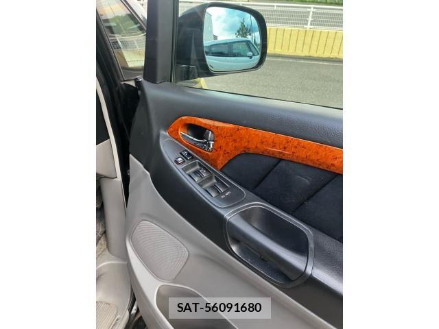 Toyota ALPHARD 2008-03 8561075-8