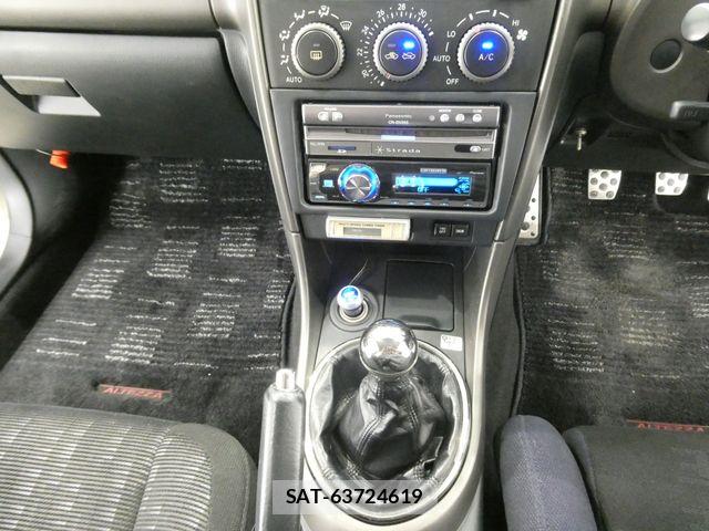 Toyota ALTEZZA 1999-01 7720386-26