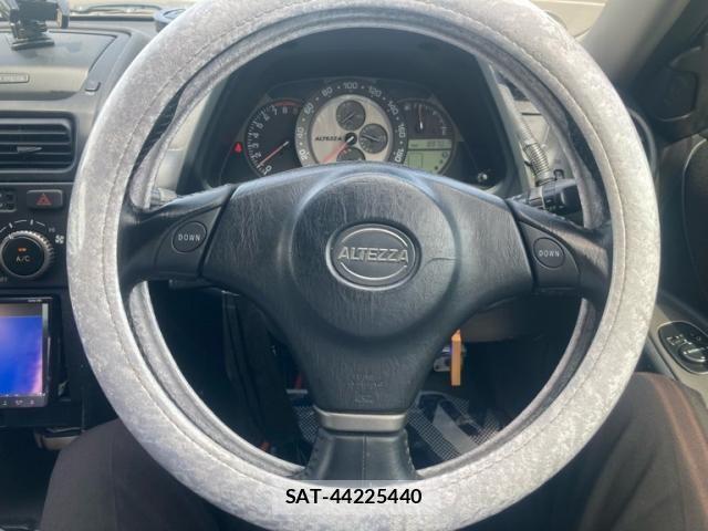 Toyota ALTEZZA 2002-11 7720392-14