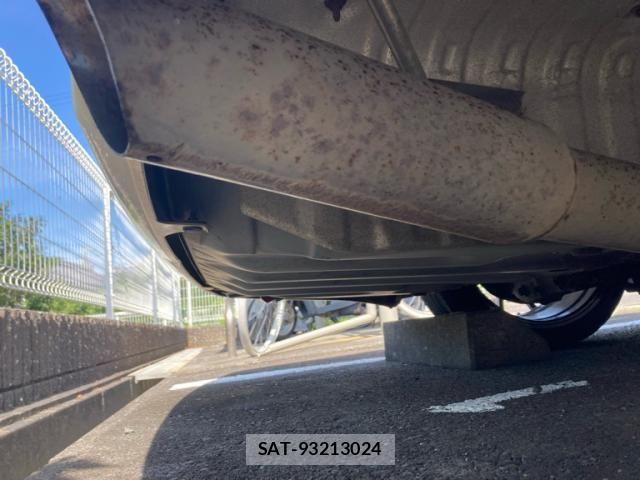Toyota ALTEZZA 2002-01 8312858-9