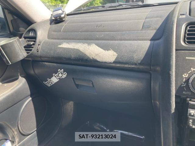 Toyota ALTEZZA 2002-01 8312858-22