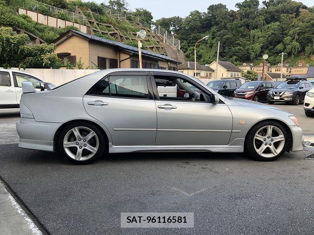 Toyota ALTEZZA 1999-03 8364576-5