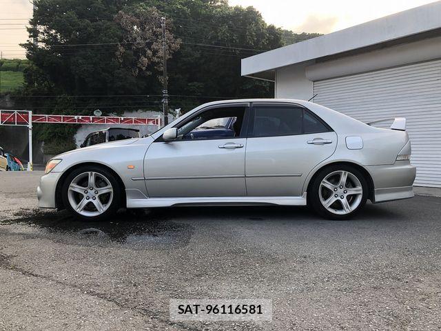 Toyota ALTEZZA 1999-03 8364576-6