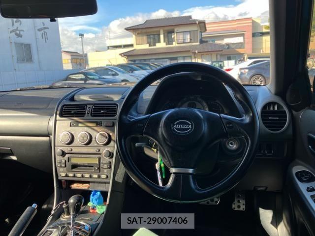 Toyota ALTEZZA 2005-03 8411121-13