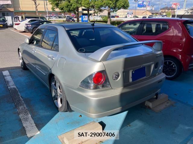 Toyota ALTEZZA 2005-03 8411121-3