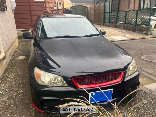 Toyota ALTEZZA 2000-01 8827718-2