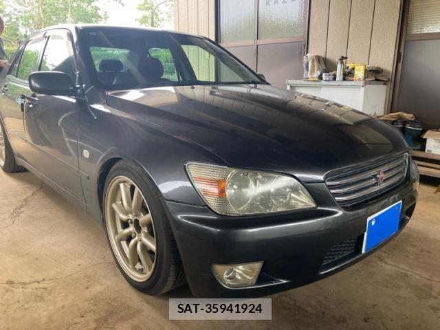 Toyota ALTEZZA 1999-01 8870380-1
