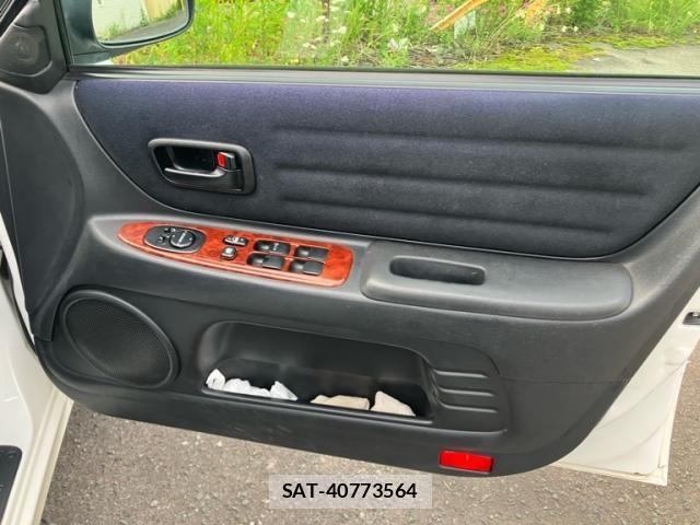 Toyota ALTEZZA 2005-06 8128782-12