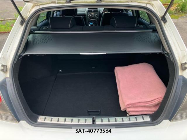 Toyota ALTEZZA 2005-06 8128782-17