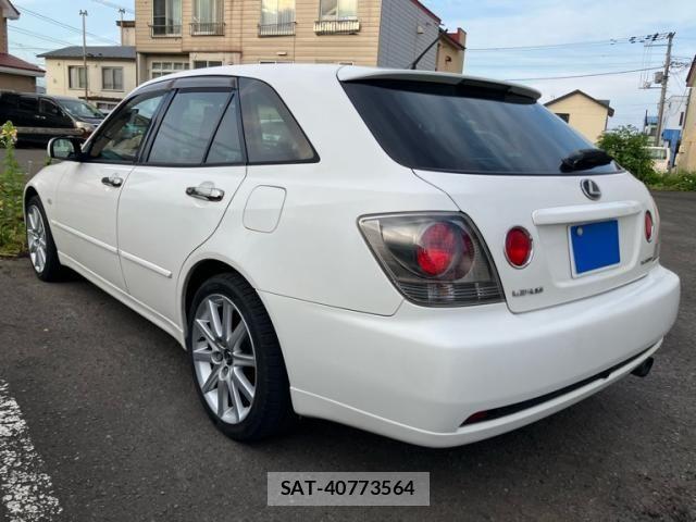 Toyota ALTEZZA 2005-06 8128782-3