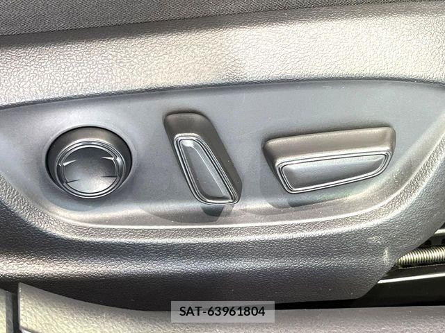 Daihatsu ALTIS 2017-09 8334714-6