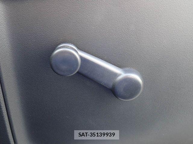 Suzuki ALTO 2017-10 532711-7