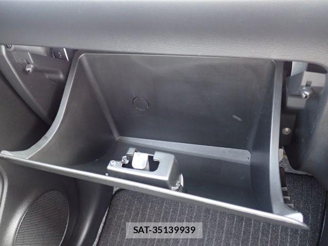 Suzuki ALTO 2017-10 532711-8