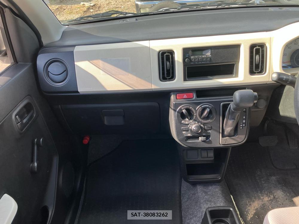 Suzuki ALTO 2018-18 824724-17
