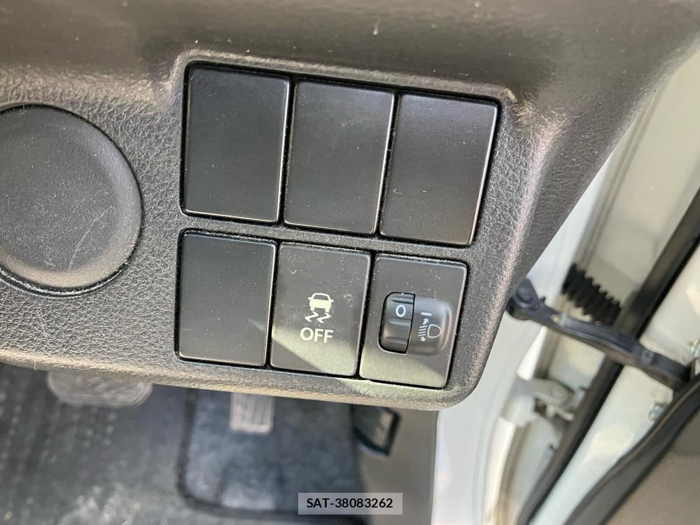 Suzuki ALTO 2018-18 824724-20