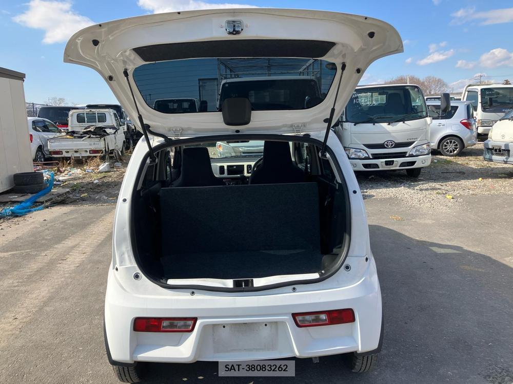 Suzuki ALTO 2018-18 824724-29
