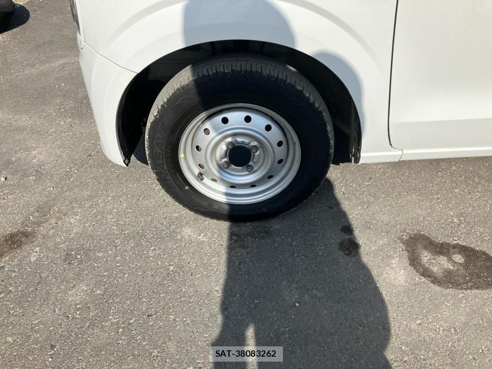 Suzuki ALTO 2018-18 824724-32