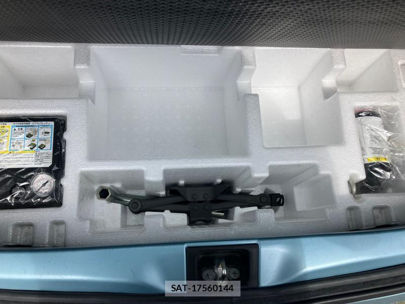 Suzuki ALTO 2018 1243429-28