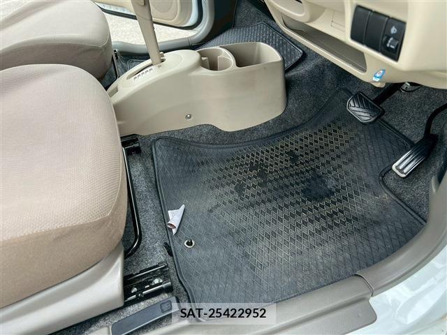 Suzuki ALTO 2013-03 3371088-22