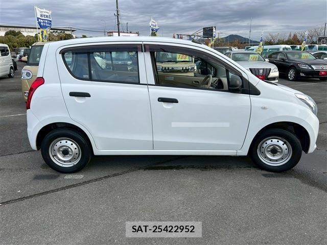 Suzuki ALTO 2013-03 3371088-4